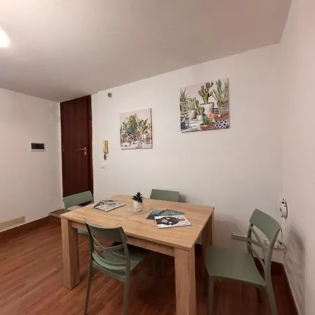 Houel's House Apartment